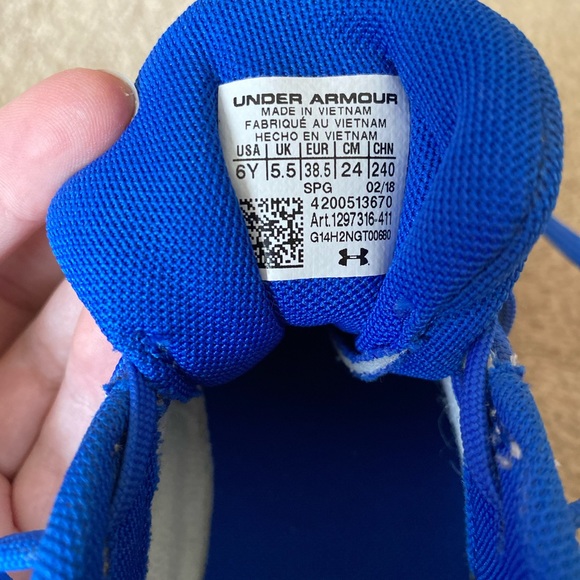 Blue and White Under Armour Cleats - Picture 7 of 7